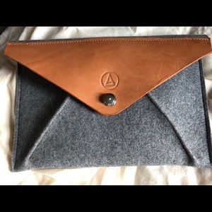 Audrey Modern Wool Clutch